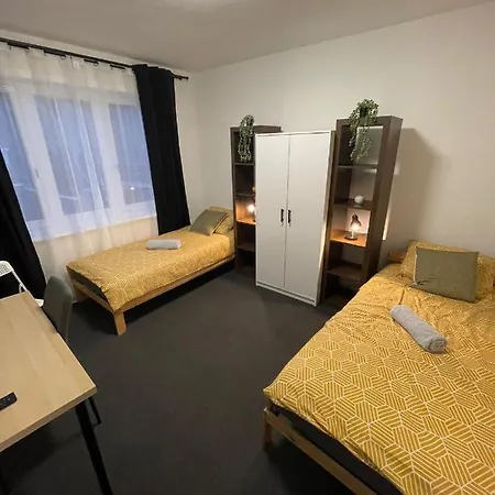 With Two Beds In Centrum Accommodatie bij particulieren Heerlen
